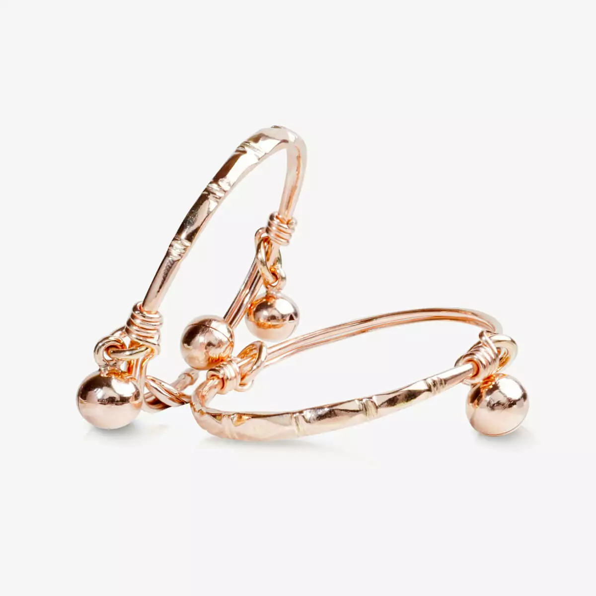 Children's Nak Bracelets Weighing 2 Baht Diamond Pattern and are Adorned With Small Bells
