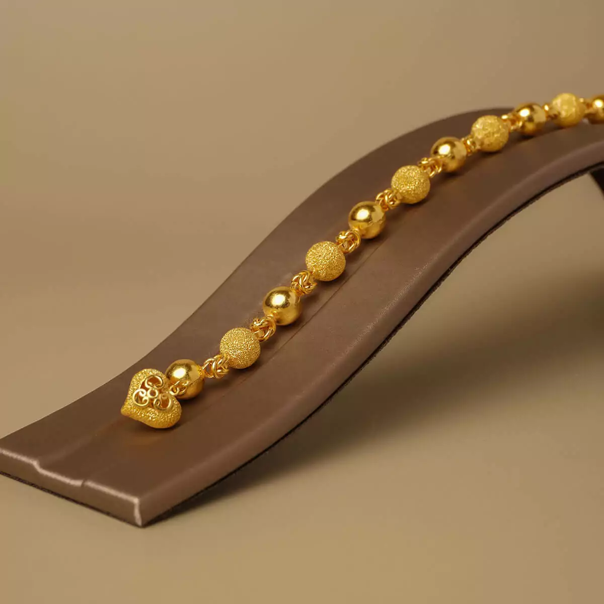 Gold Bracelet 1 Baht Prayer Bead Pattern Alternating Glossy and Sandblasted Beads - Image 2