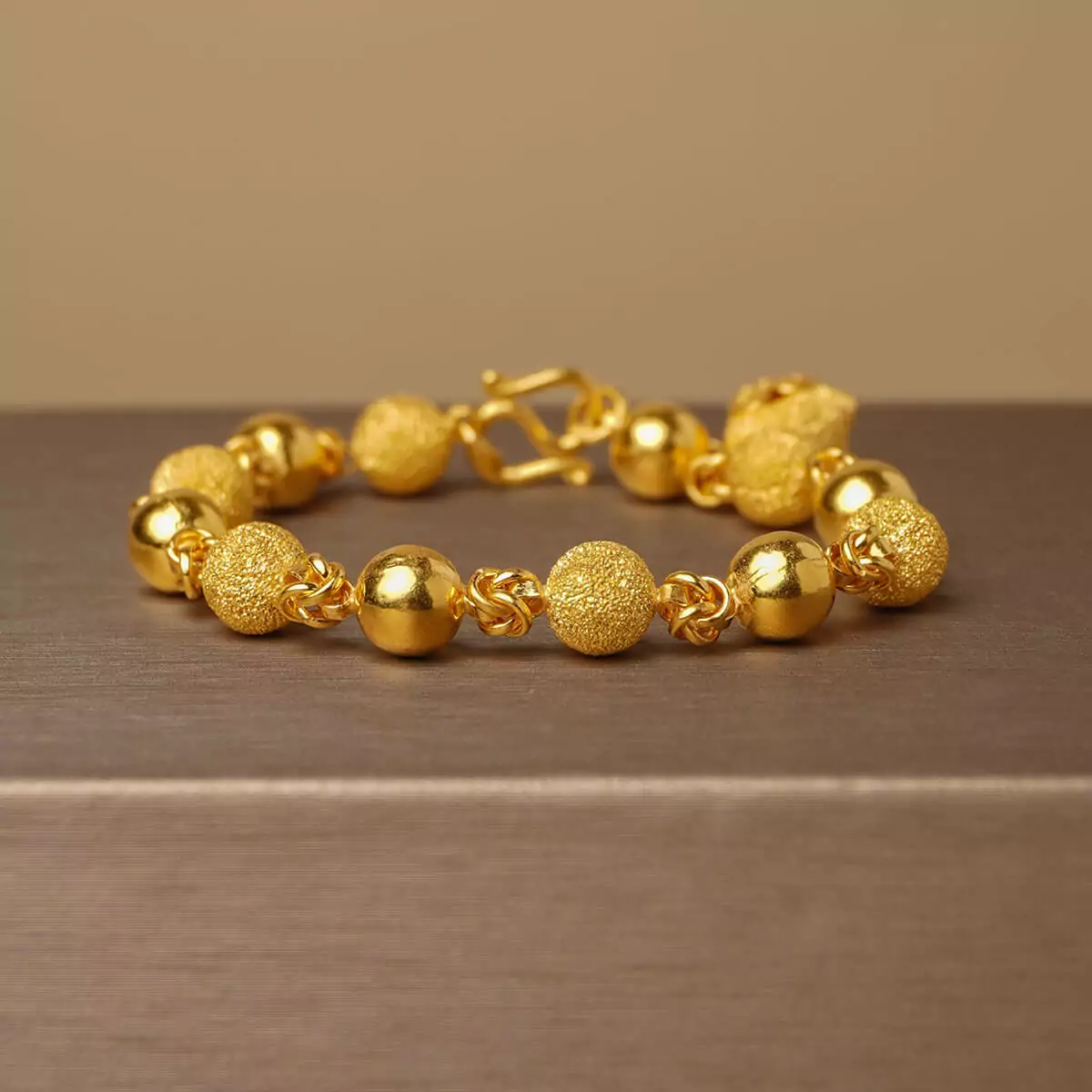 Gold Bracelet 1 Baht Prayer Bead Pattern Alternating Glossy and Sandblasted Beads - Image 3
